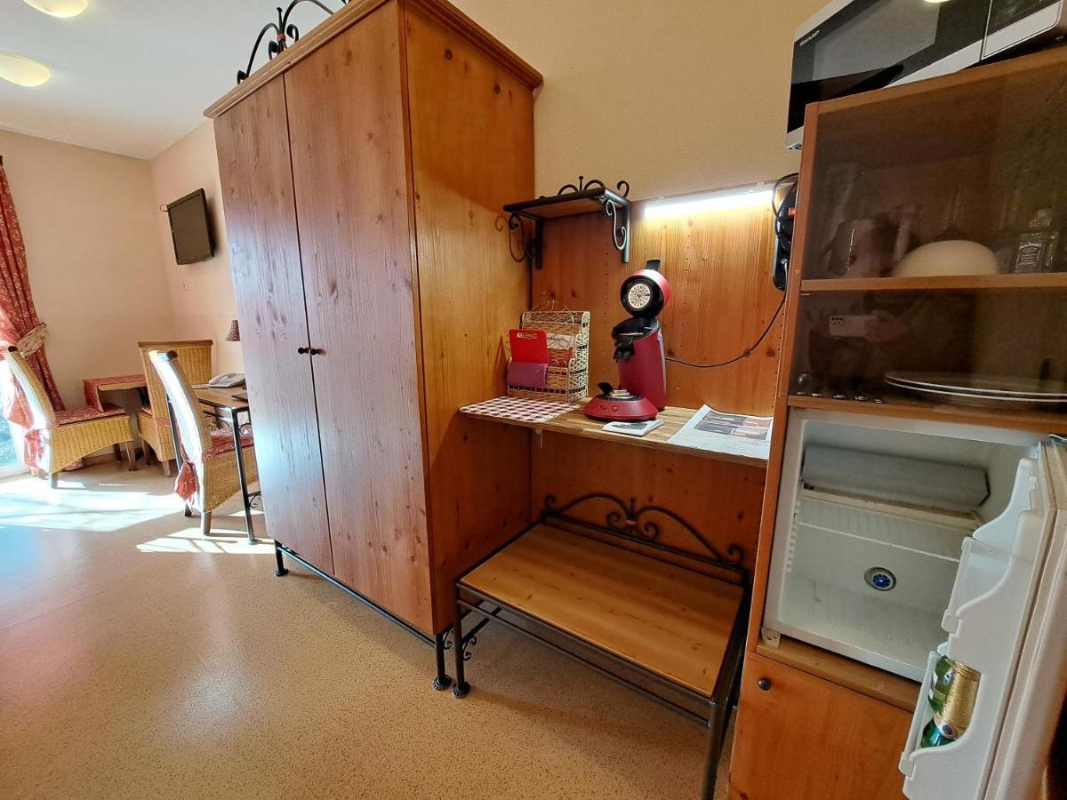 Mediterran Hotel Juwel カールシュタイン・アム・マイン エクステリア 写真