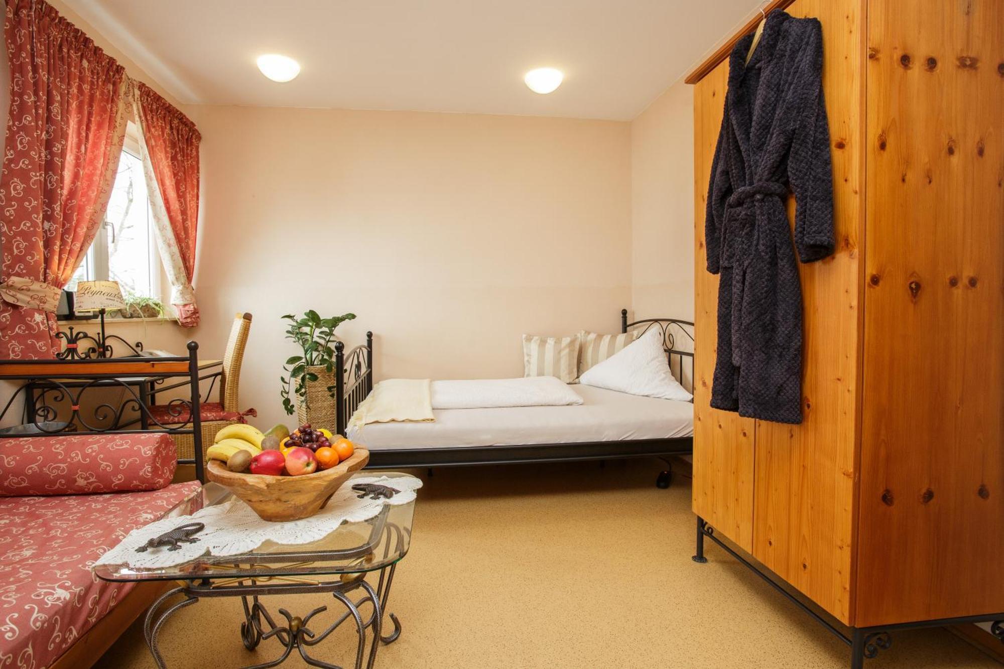 Mediterran Hotel Juwel カールシュタイン・アム・マイン エクステリア 写真