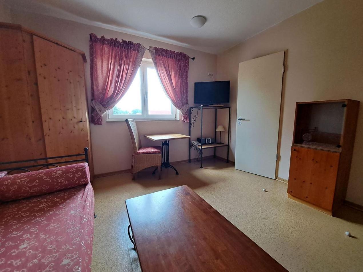 Mediterran Hotel Juwel カールシュタイン・アム・マイン エクステリア 写真